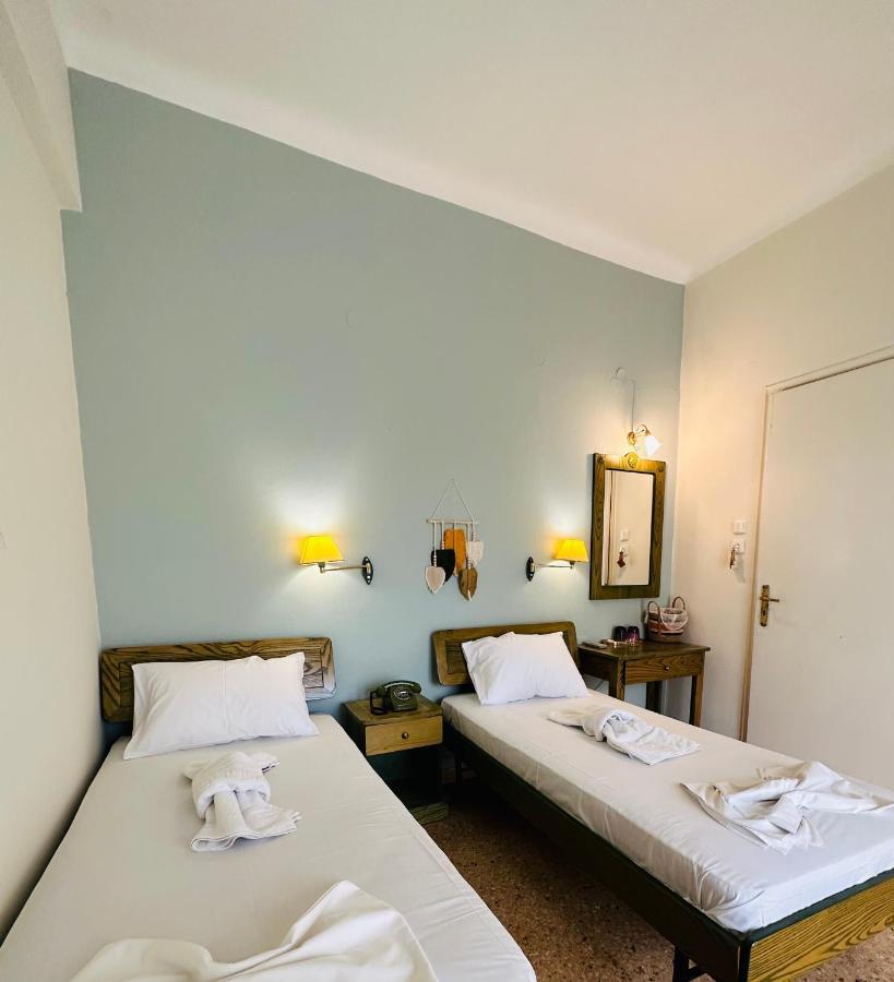 Ancora Hotel Poros Town Exterior photo